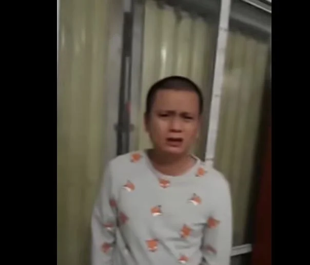 “Đi họp lớp để ôn kỷ niệm hay để vợ đi bắt ghen đây anh ơi?